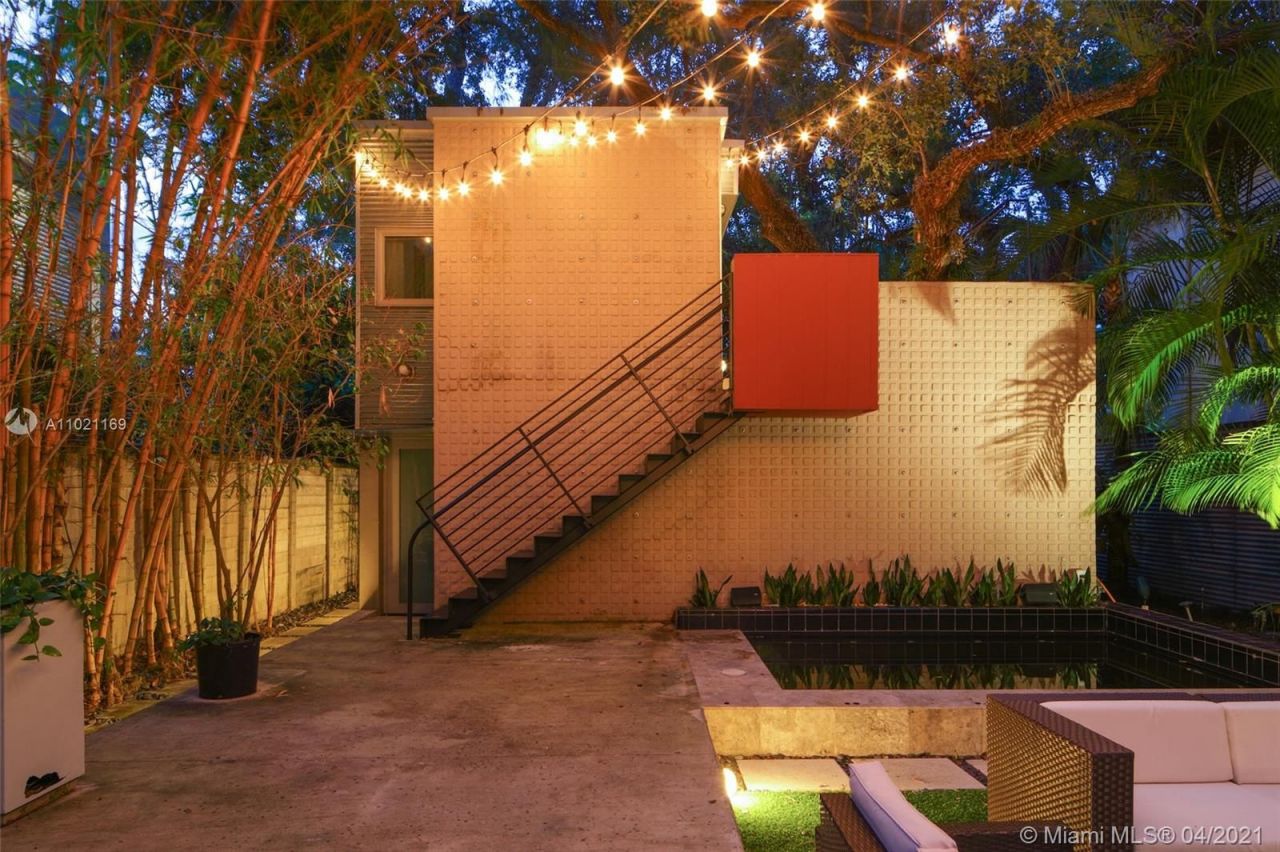 Cottage a Miami, USA, 270 m² - foto 3