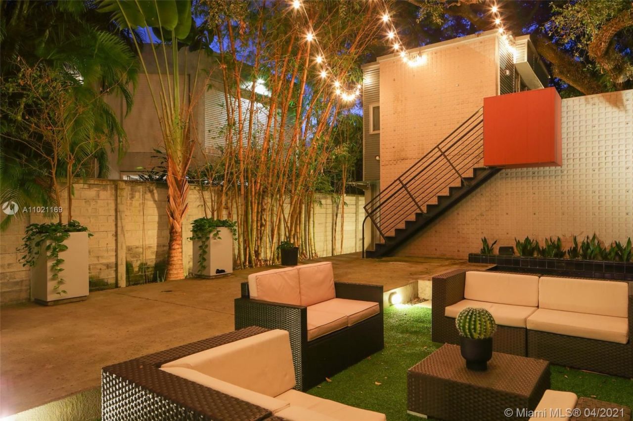 Cottage a Miami, USA, 270 m² - foto 2