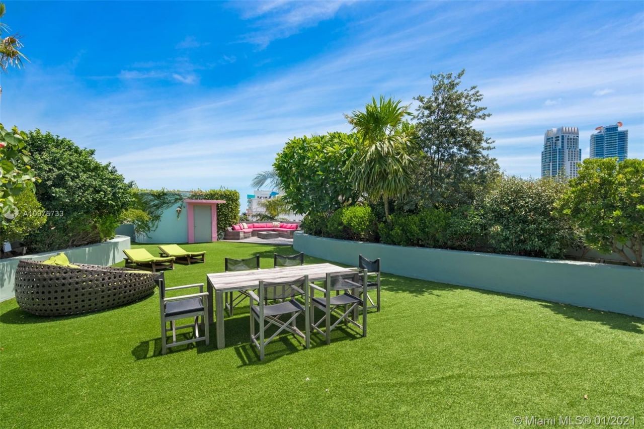 Loft in Miami, USA, 300 m² - picture 17