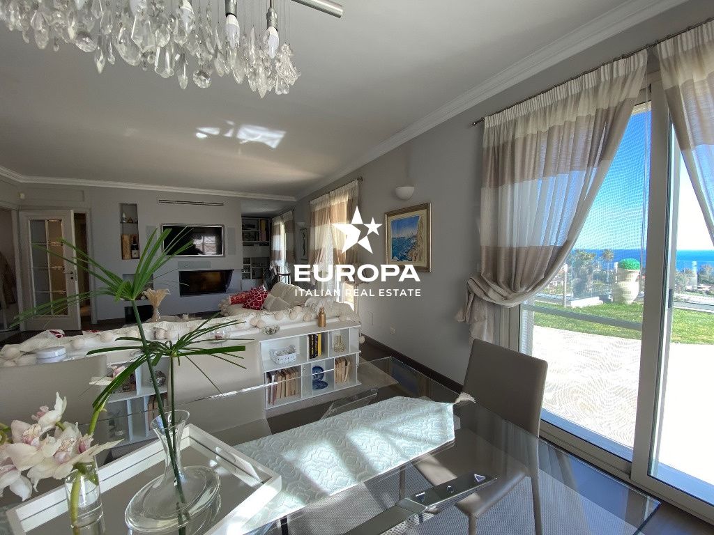 Villa in San Remo, Italien, 350 m² - Foto 10