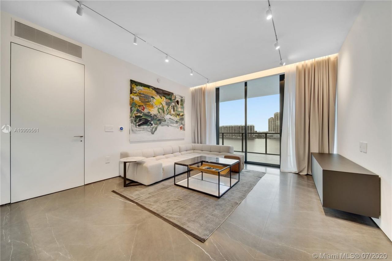 Piso en Miami, Estados Unidos, 260 m² - imagen 4