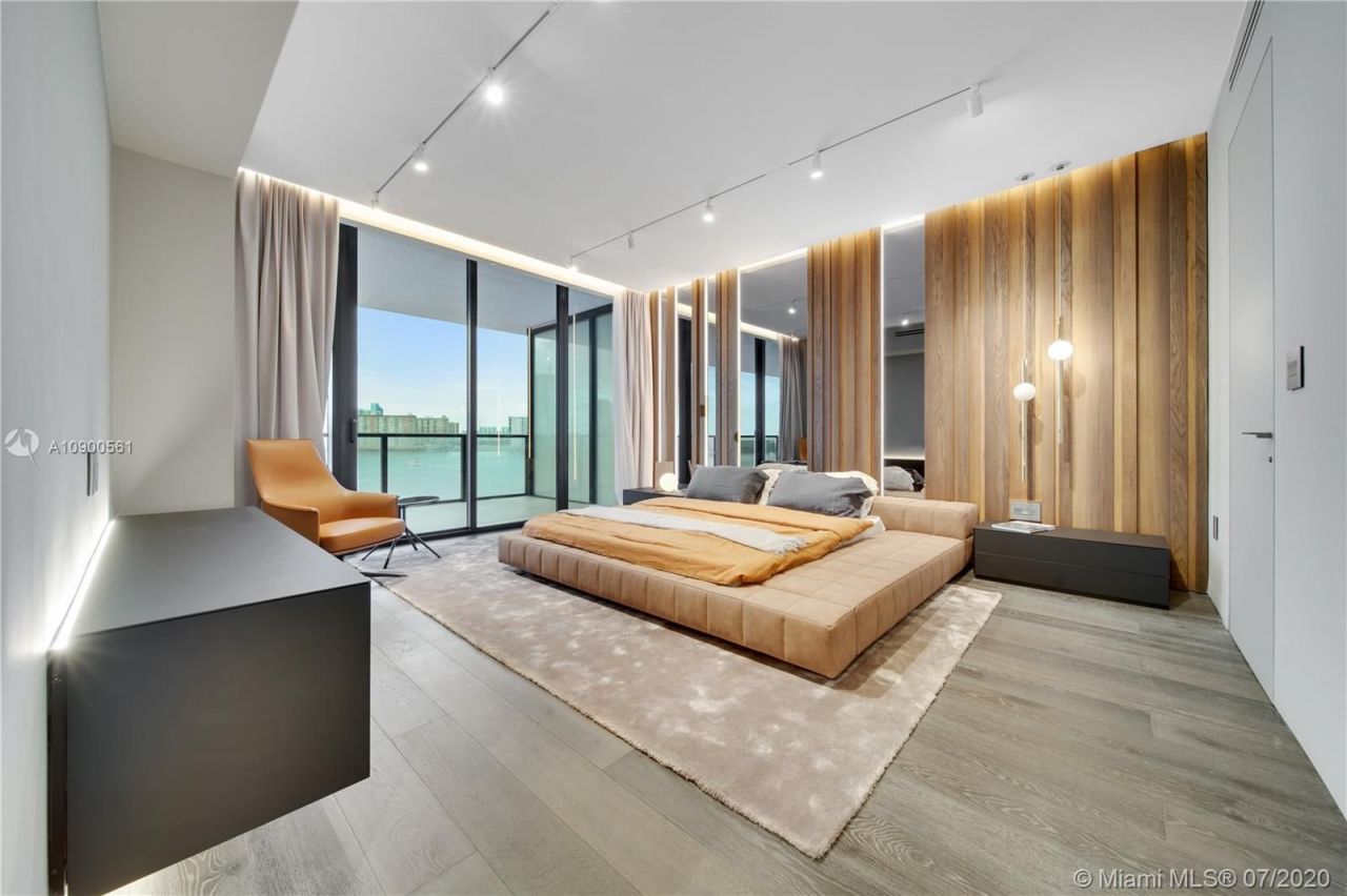 Piso en Miami, Estados Unidos, 260 m² - imagen 9