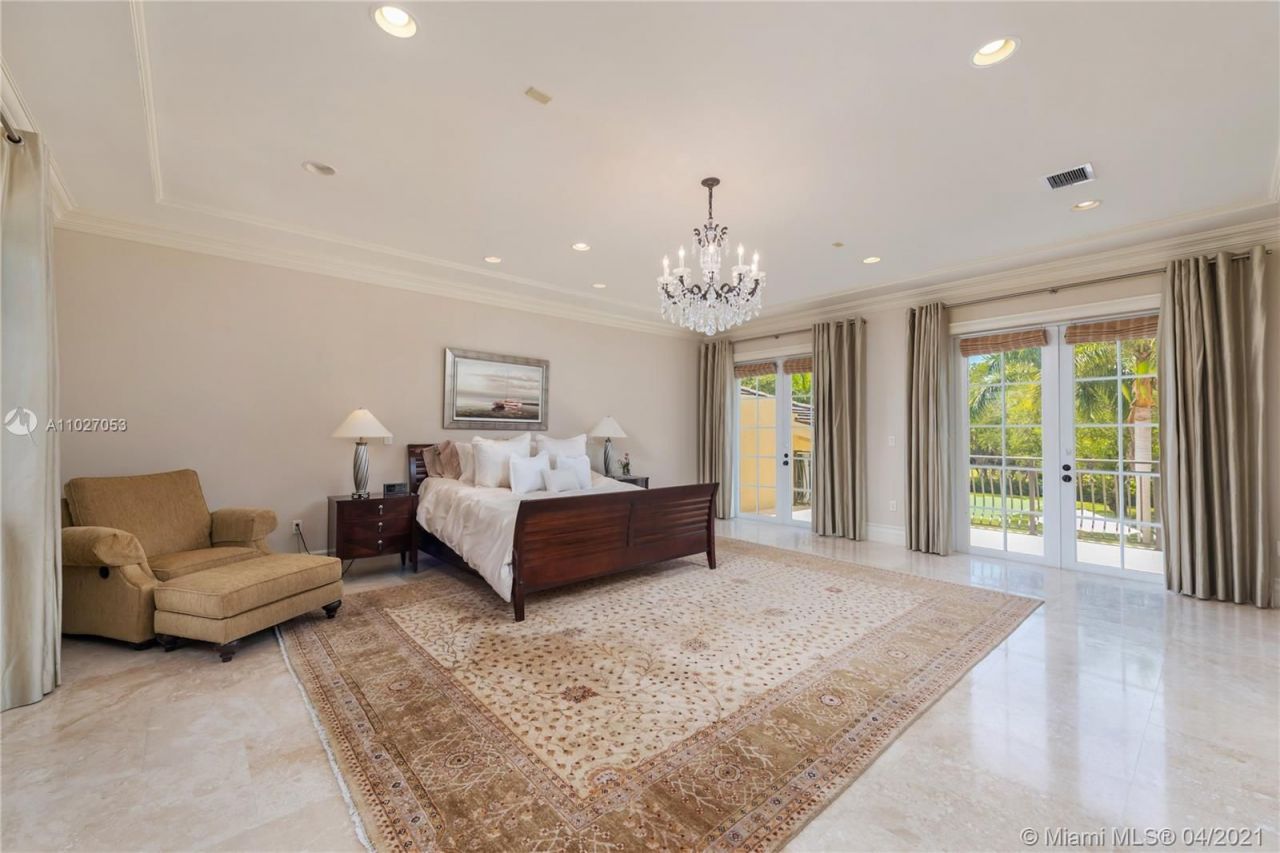 Landgut in Miami, USA, 1 000 m² - Foto 3