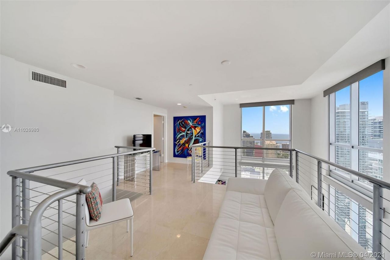Penthouse à Miami, États-Unis, 250 m² - image 17