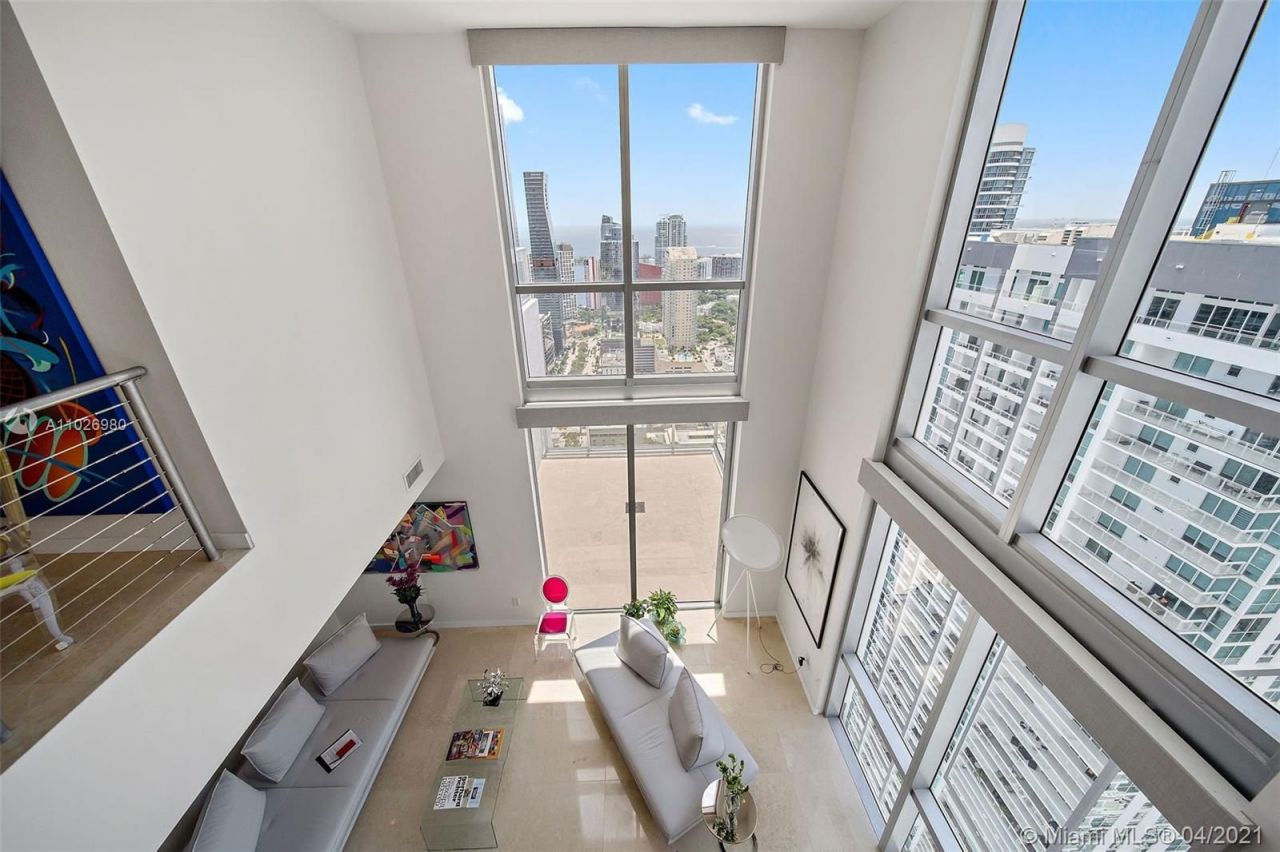 Penthouse à Miami, États-Unis, 250 m² - image 2