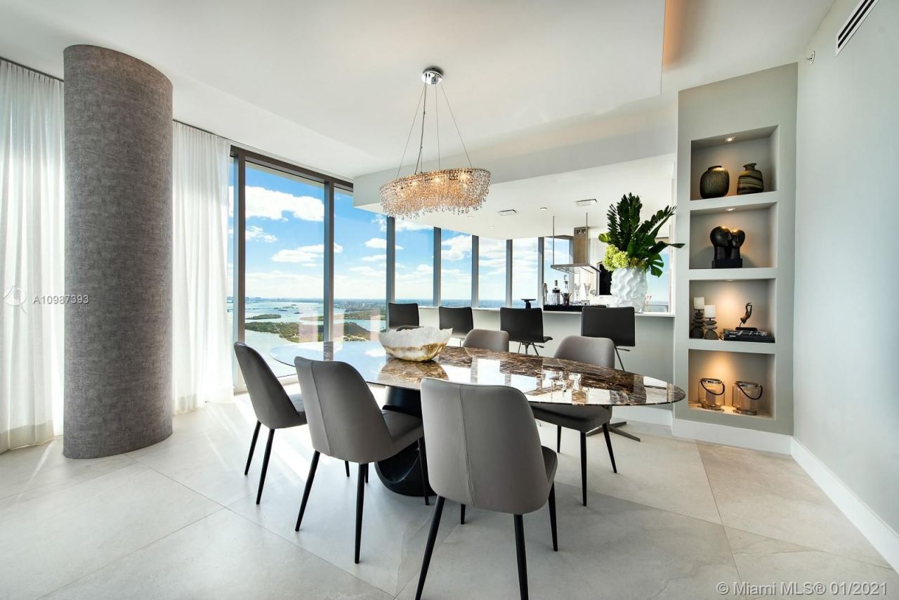 Flat in Miami, USA, 350 m² - picture 14