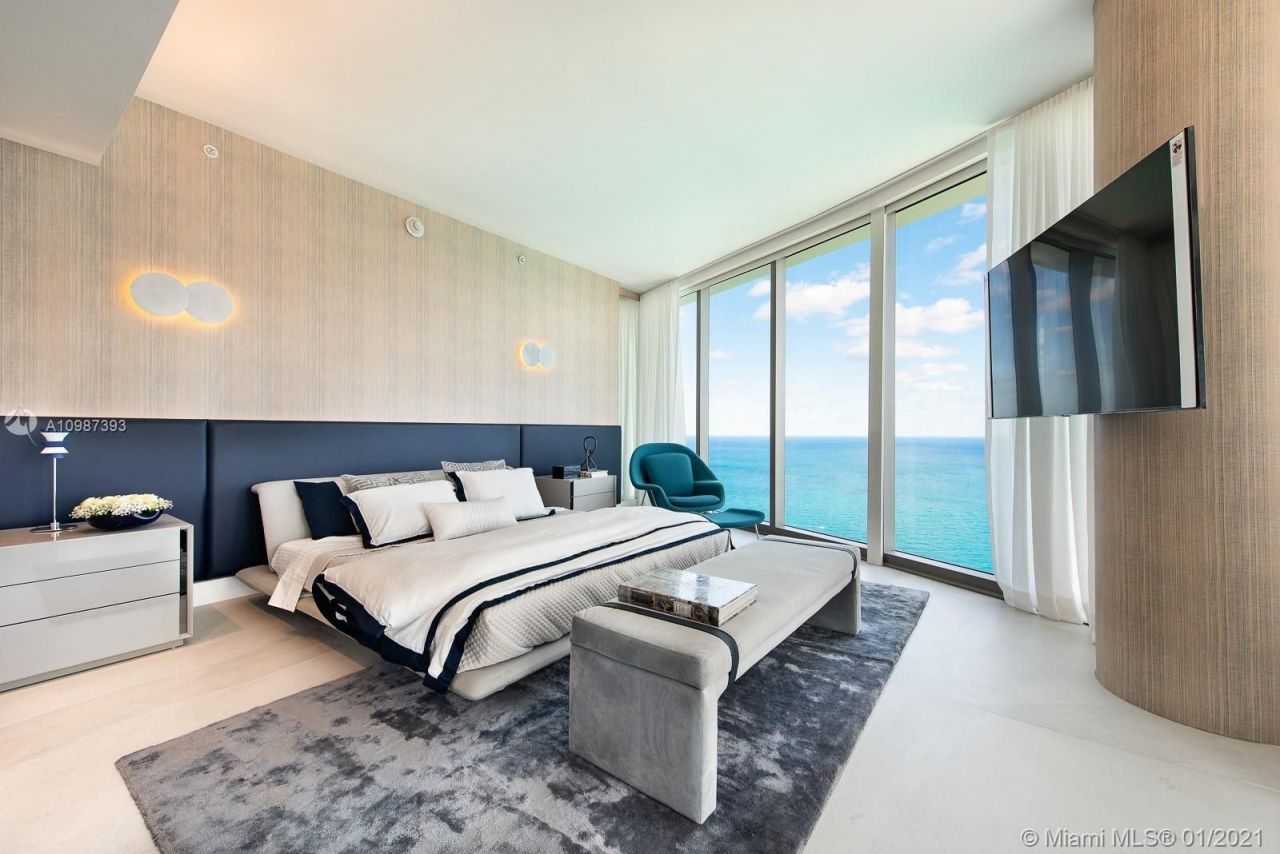 Flat in Miami, USA, 350 m² - picture 11