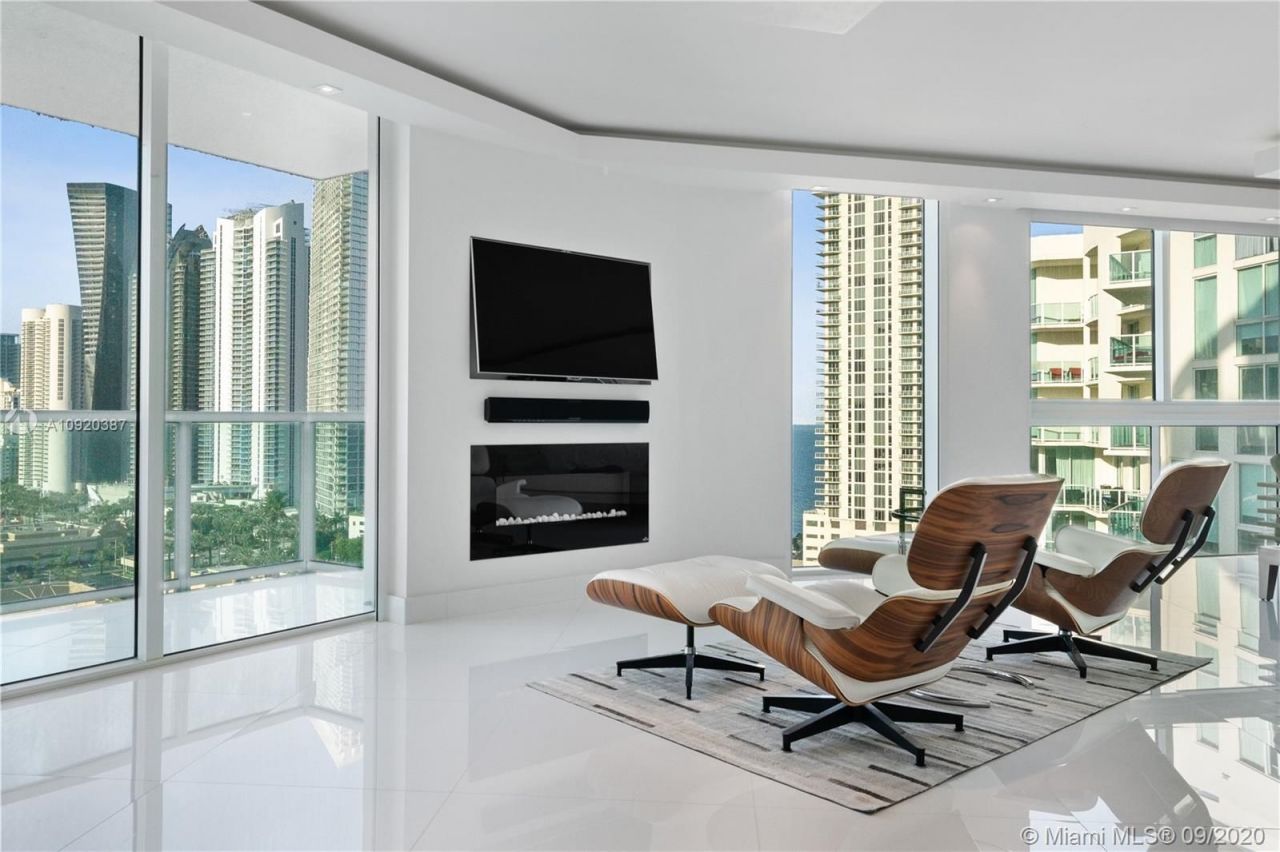 Ático en Miami, Estados Unidos, 270 m² - imagen 6