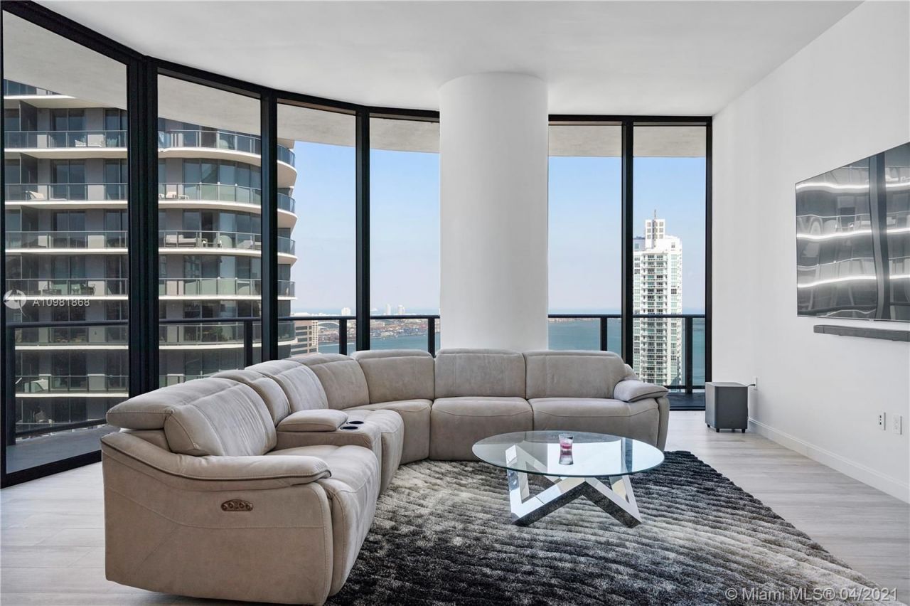 Penthouse à Miami, États-Unis, 140 m² - image 1