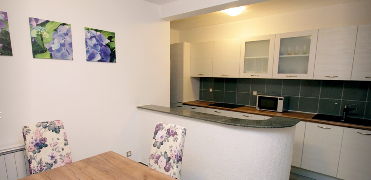 Villa in Bar, Montenegro, 450 m² - picture 12