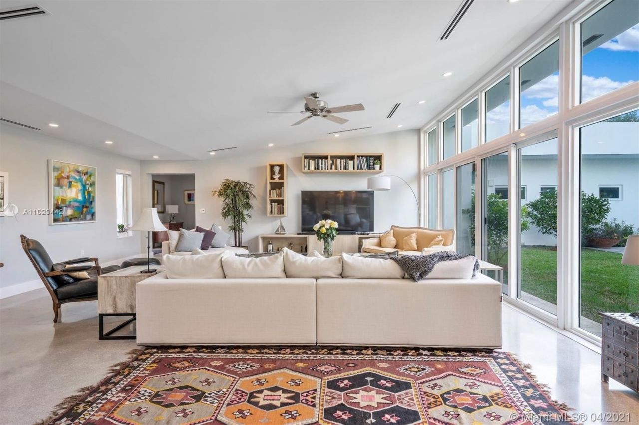 Villa in Miami, USA, 350 m² - Foto 12