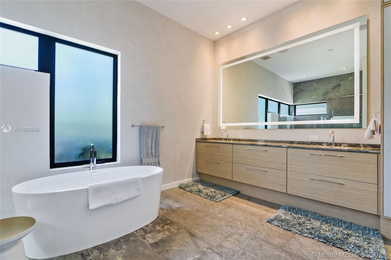 Villa en Miami, Estados Unidos, 500 m² - imagen 9