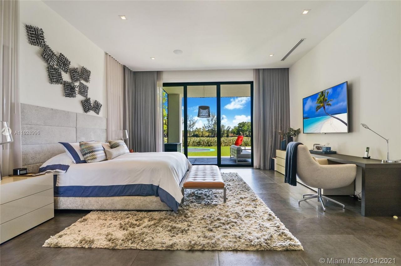 Villa en Miami, Estados Unidos, 500 m² - imagen 10