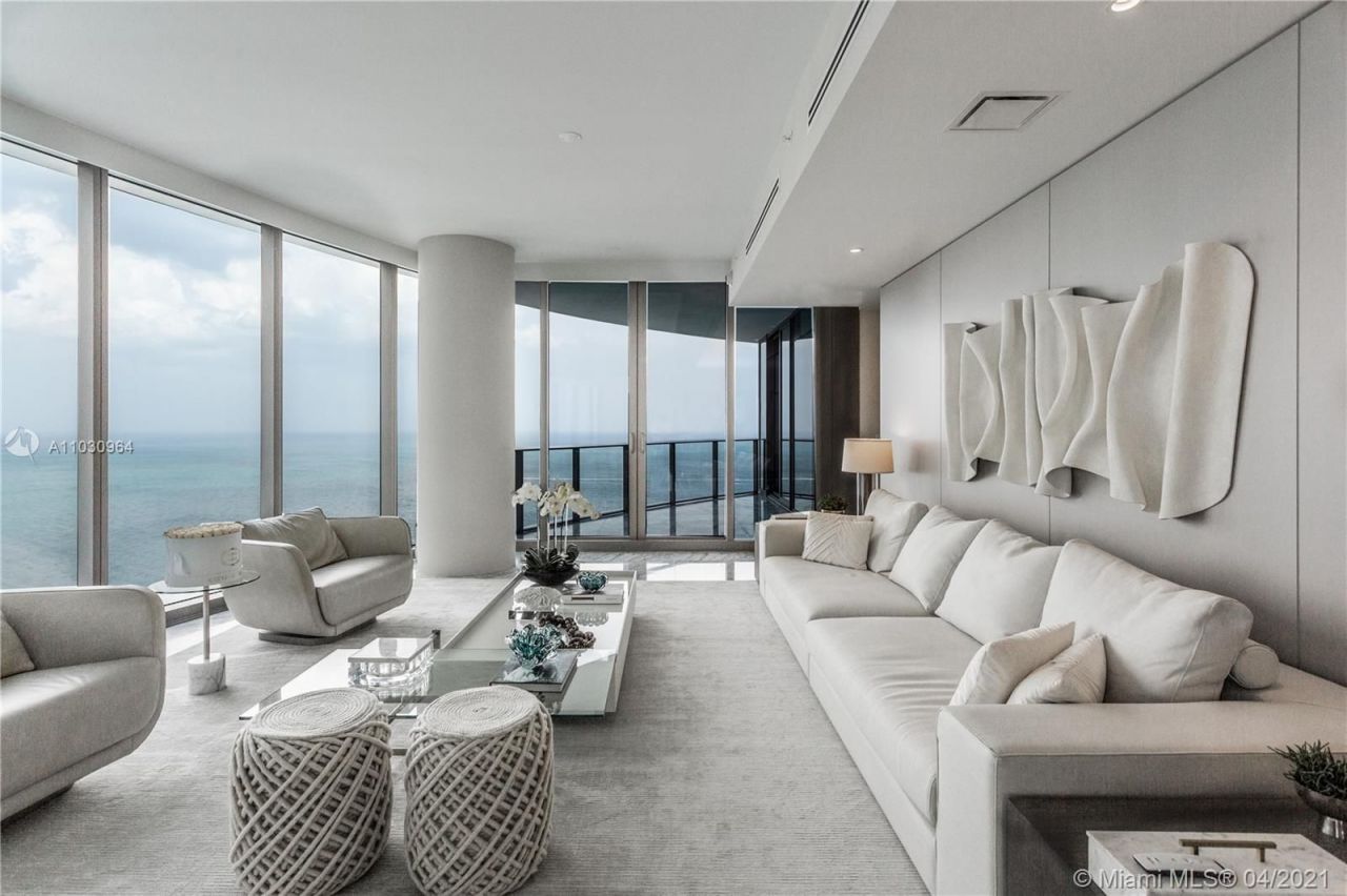 Flat in Miami, USA, 260 m² - picture 2