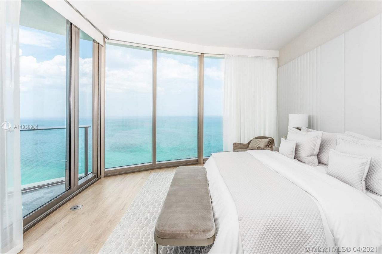 Flat in Miami, USA, 260 m² - picture 9