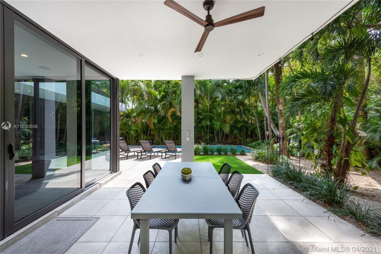 Villa a Miami, USA, 300 m² - foto 4