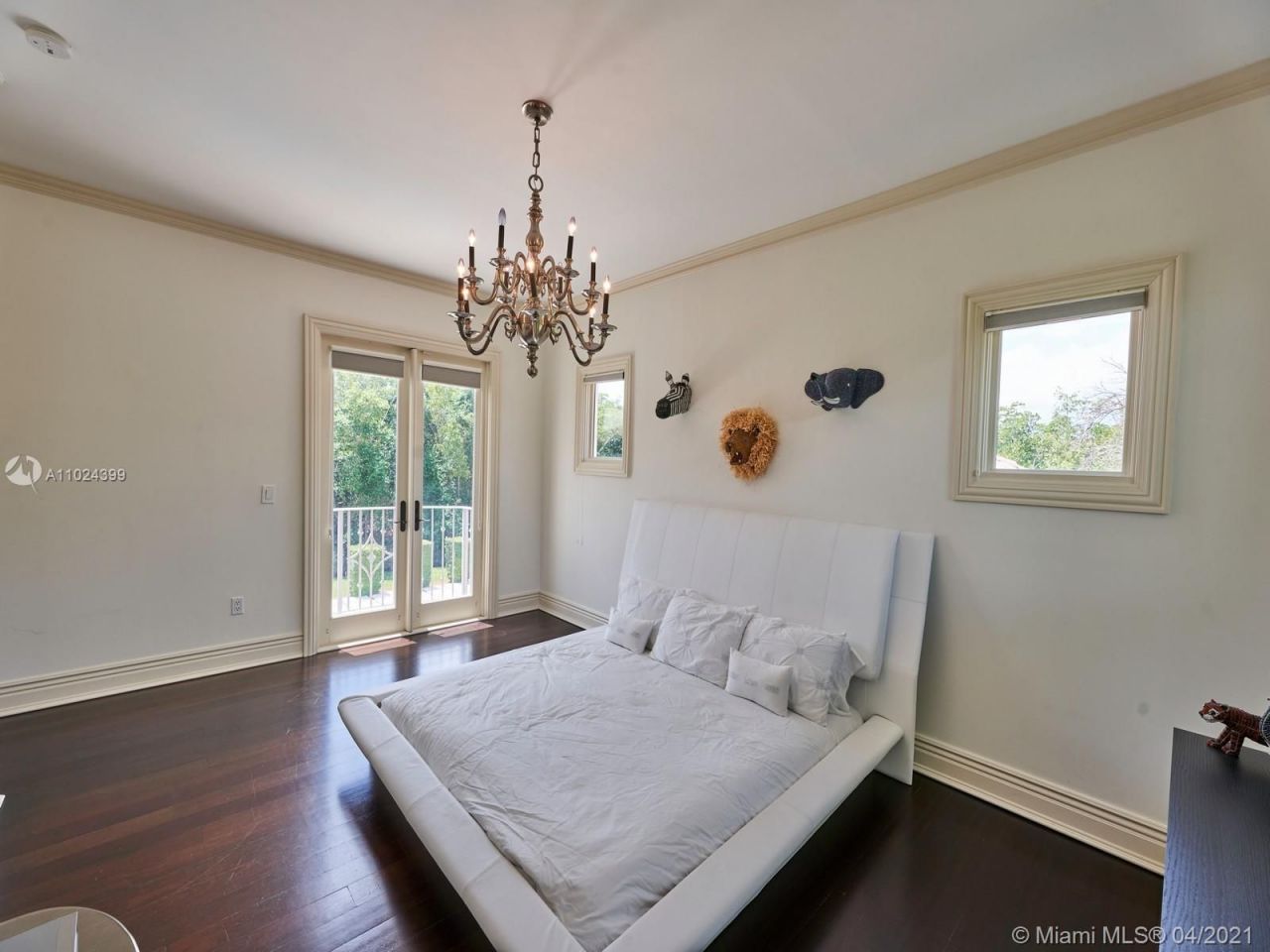 Finca en Miami, Estados Unidos, 700 m² - imagen 7