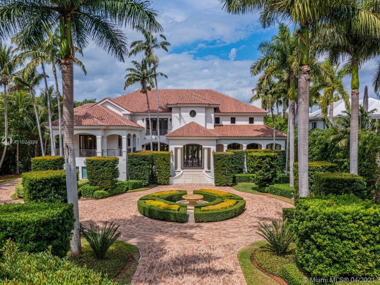 Finca en Miami, Estados Unidos, 700 m² - imagen 3