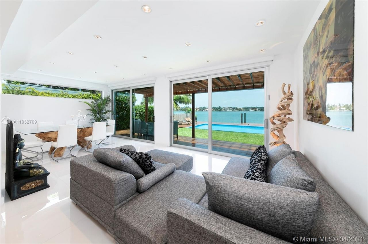 Villa in Miami, USA, 220 m² - Foto 2