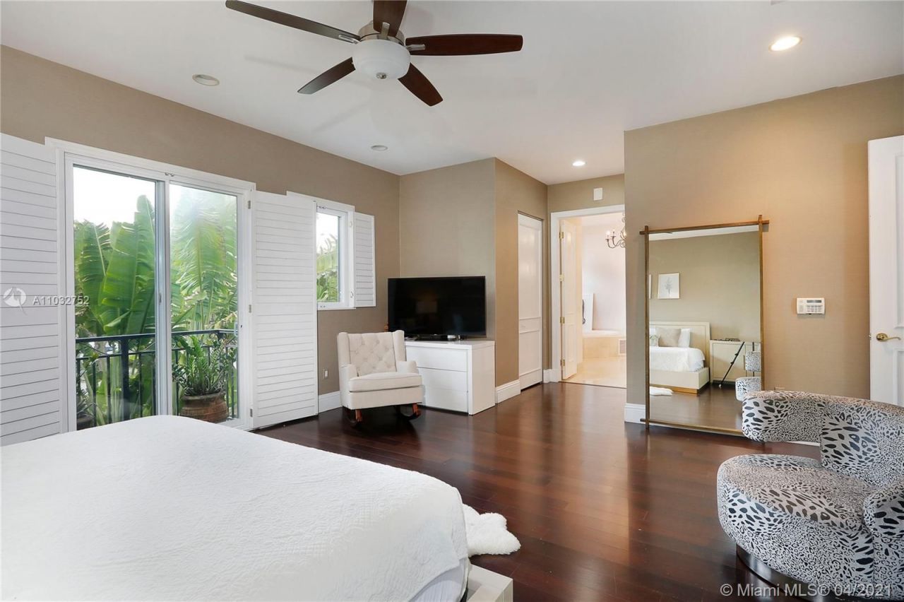 Cottage in Miami, USA, 350 m² - Foto 8