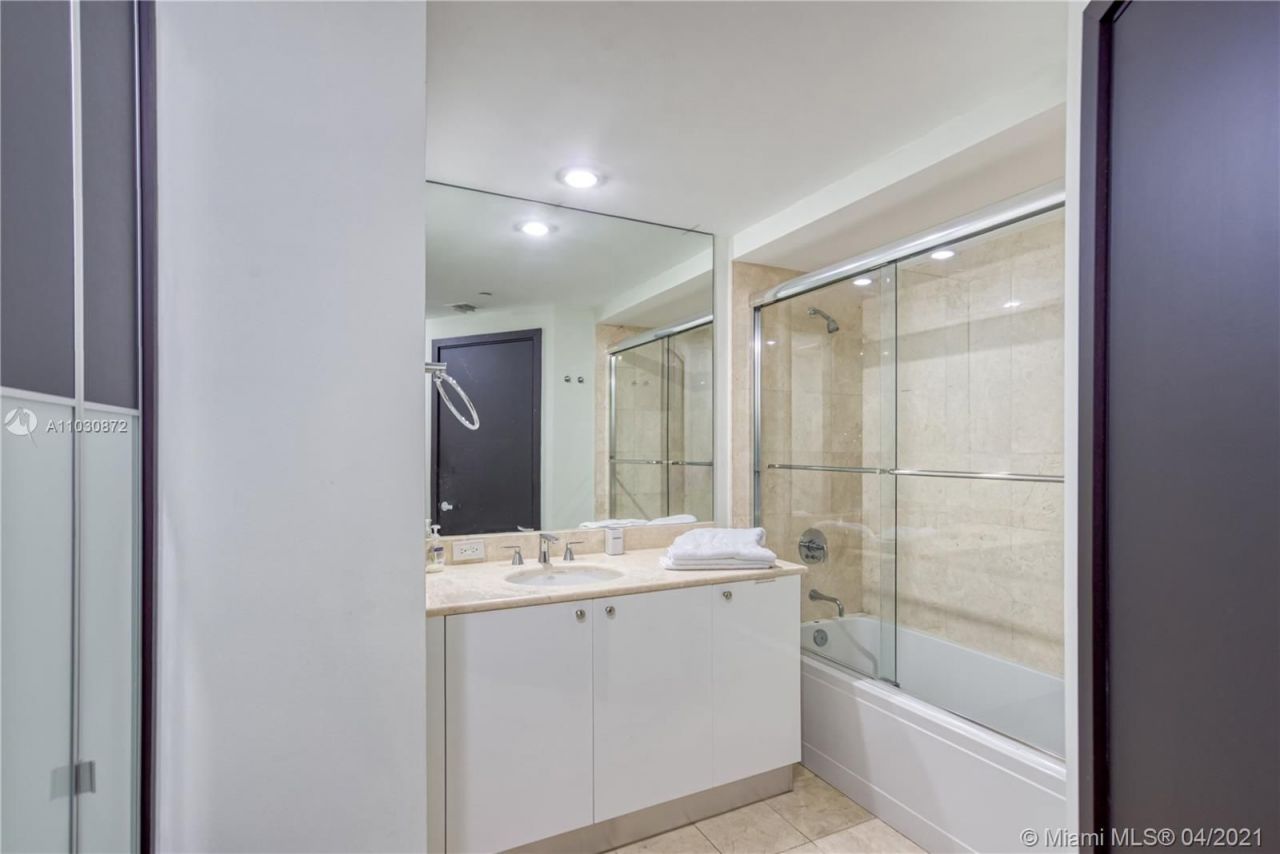 Appartement à Miami, États-Unis, 170 m² - image 5