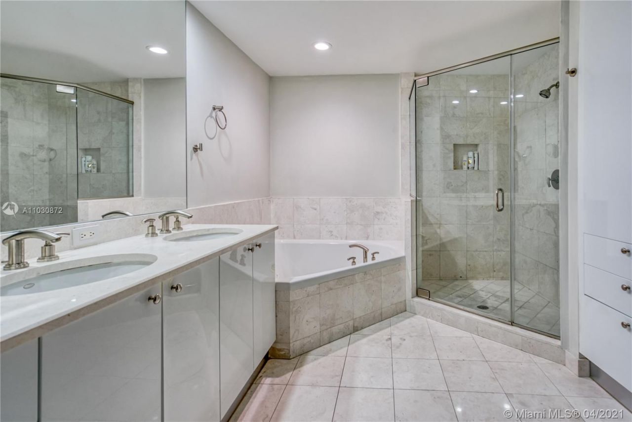 Appartement à Miami, États-Unis, 170 m² - image 7