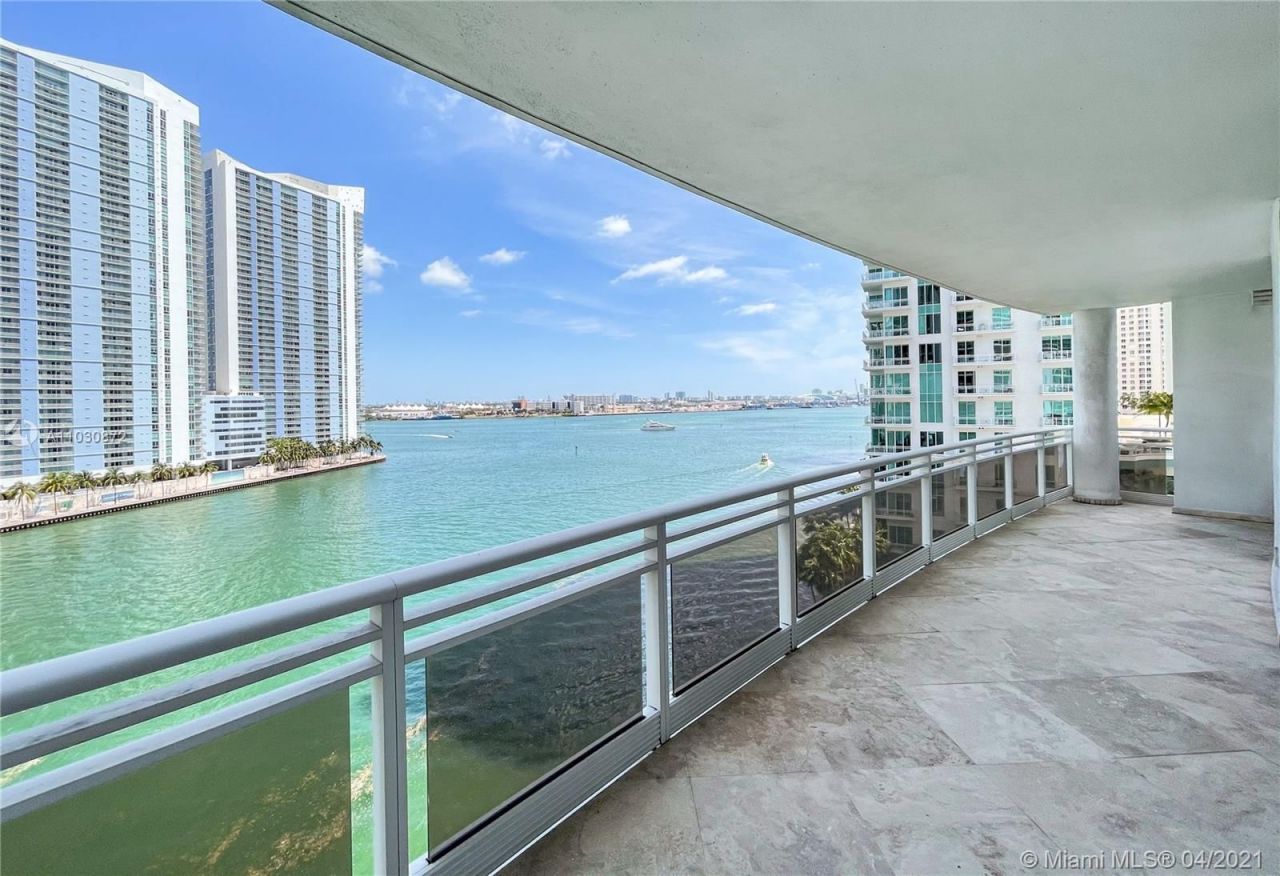 Appartement à Miami, États-Unis, 170 m² - image 2