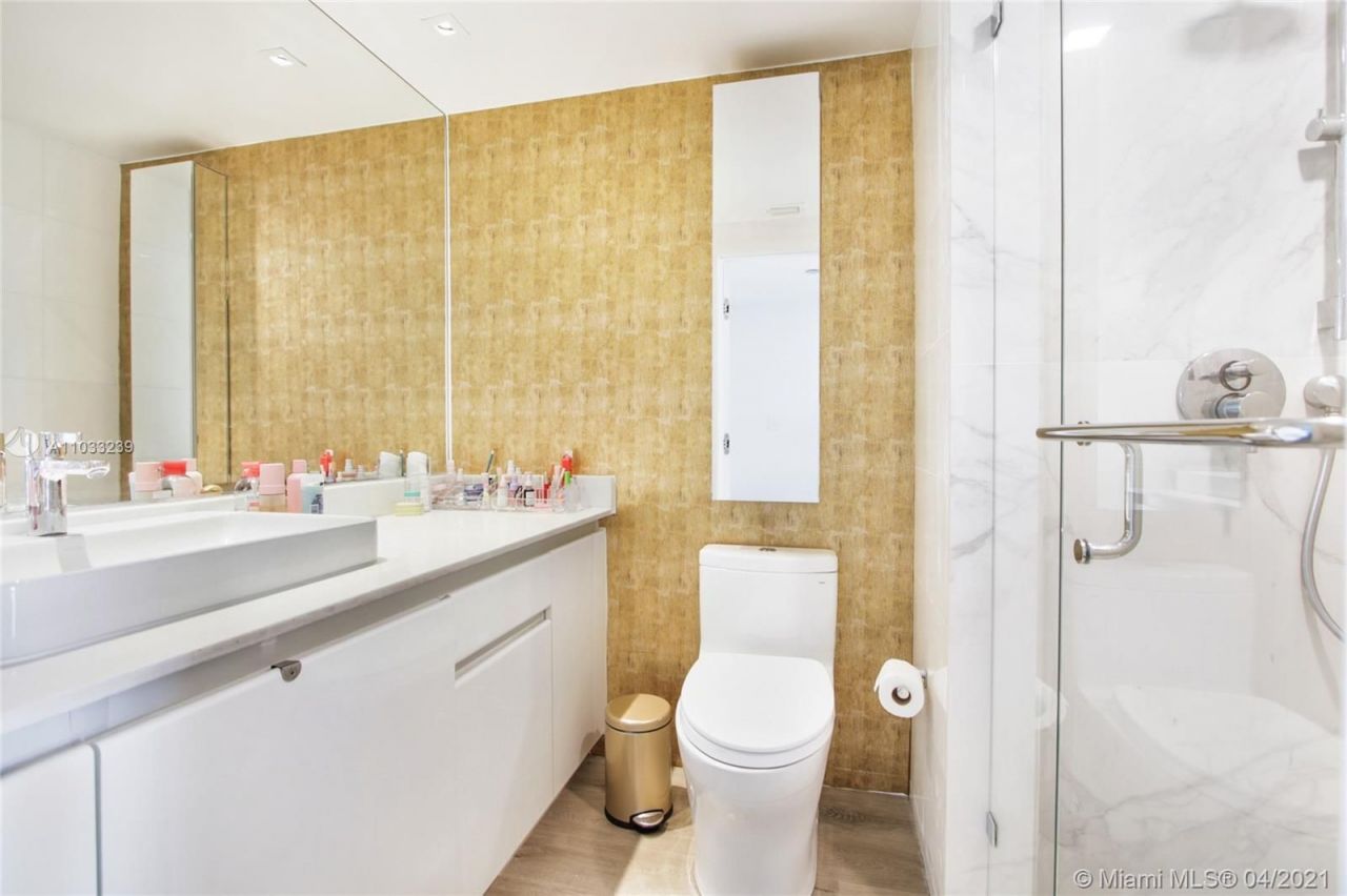 Flat in Miami, USA, 120 m² - picture 3