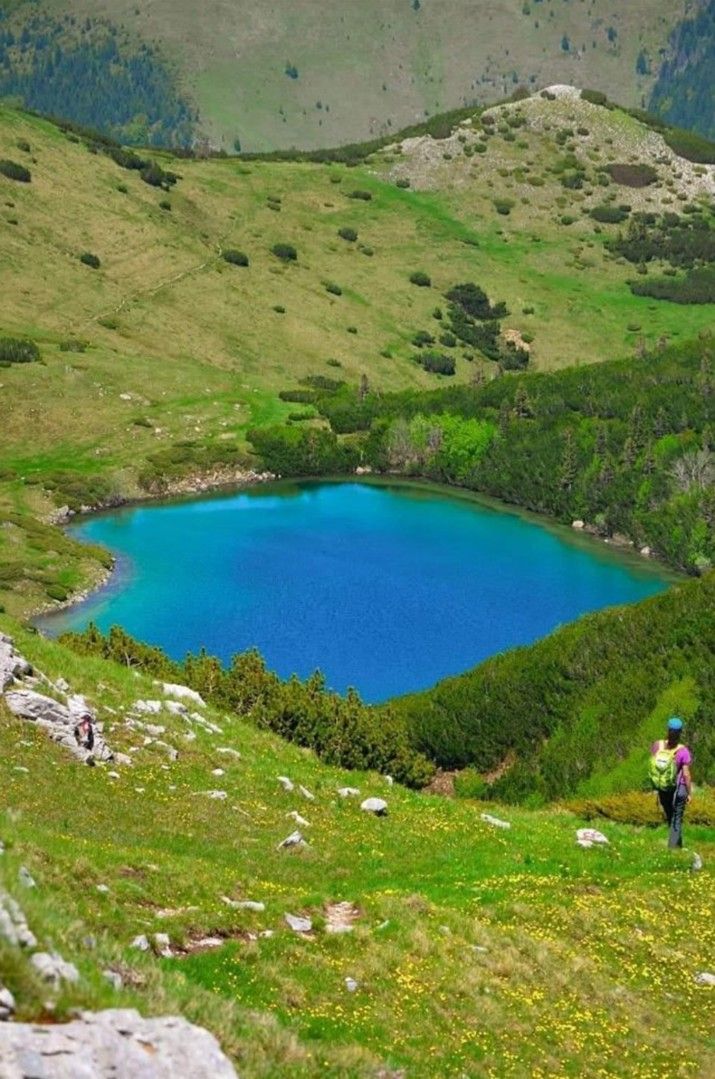 Terreno a Kolašin, Montenegro, 2 100 m2 - foto 6