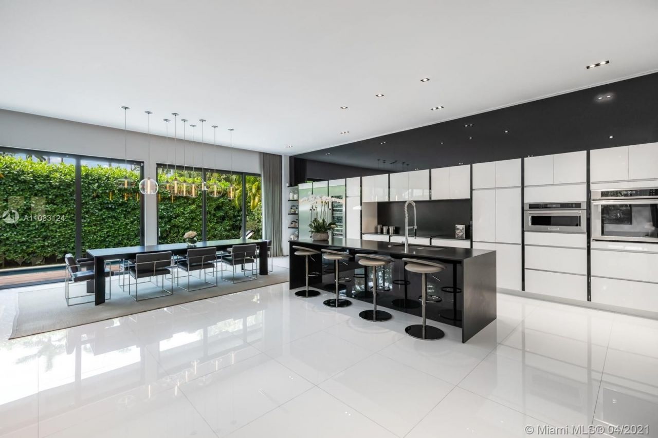 Villa à Miami, États-Unis, 290 m² - image 17