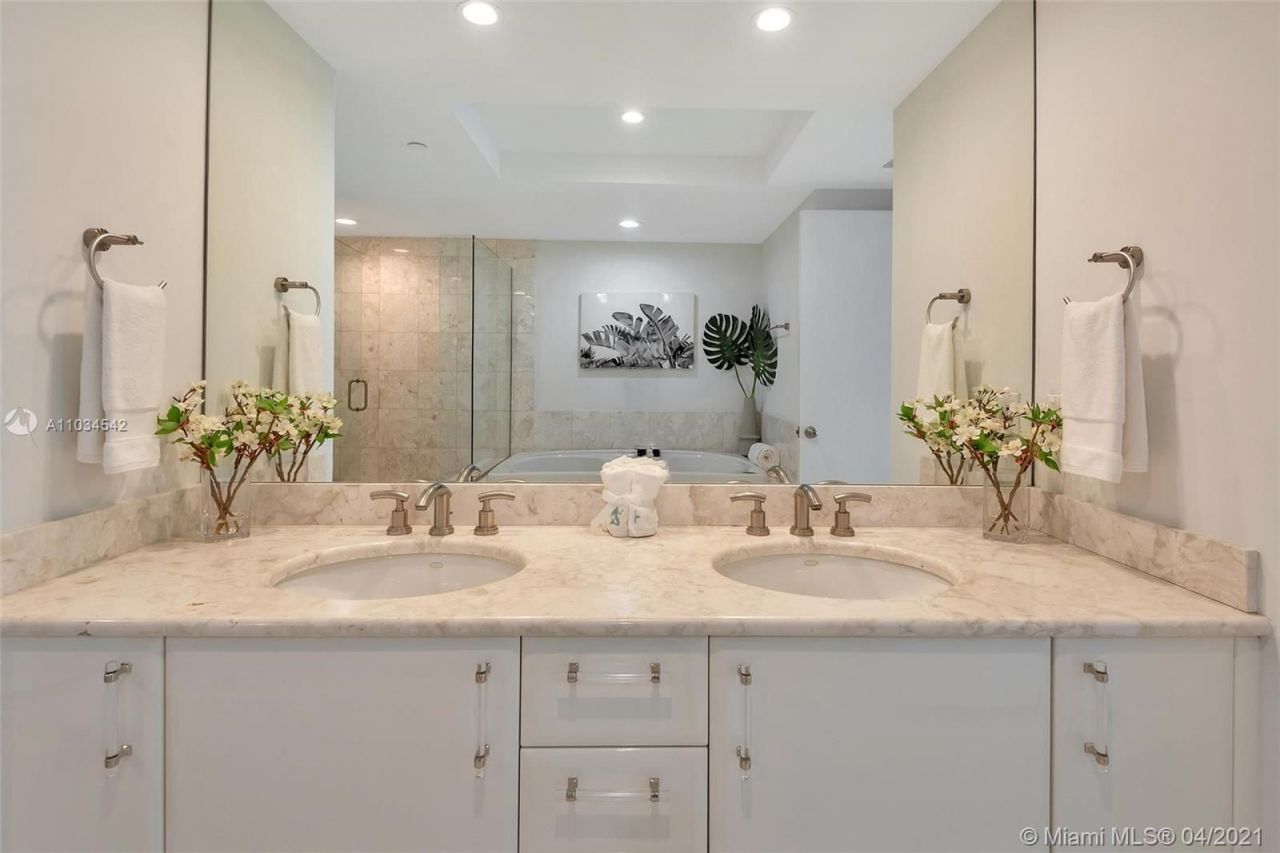 Appartement à Miami, États-Unis, 200 m² - image 5