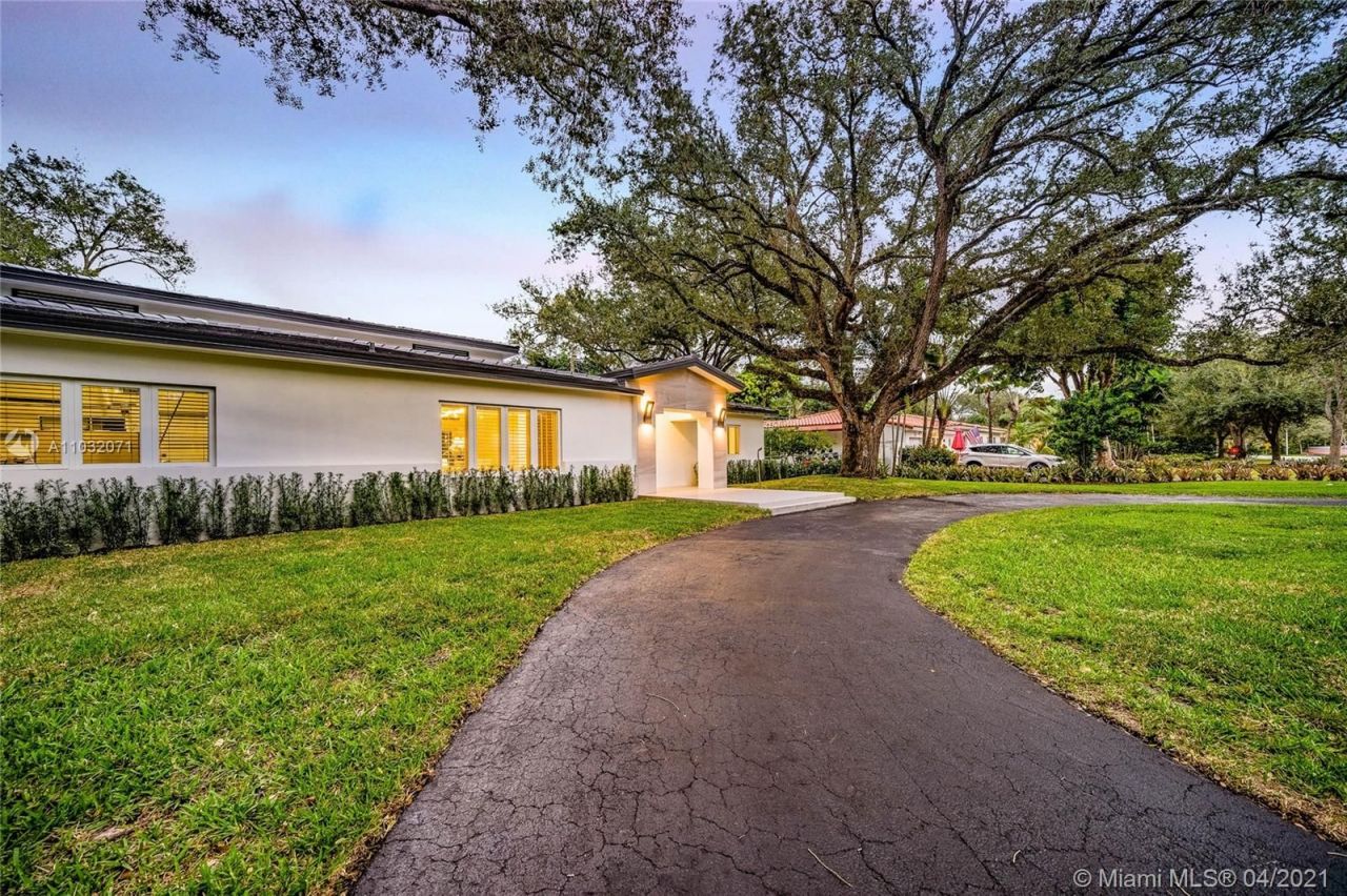 Villa en Miami, Estados Unidos, 400 m² - imagen 4