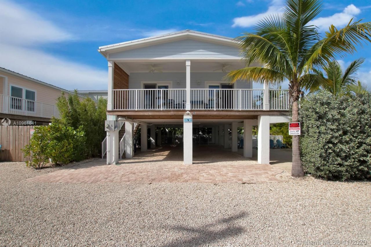 Maison de rapport à Miami, États-Unis, 1 000 m² - image 7