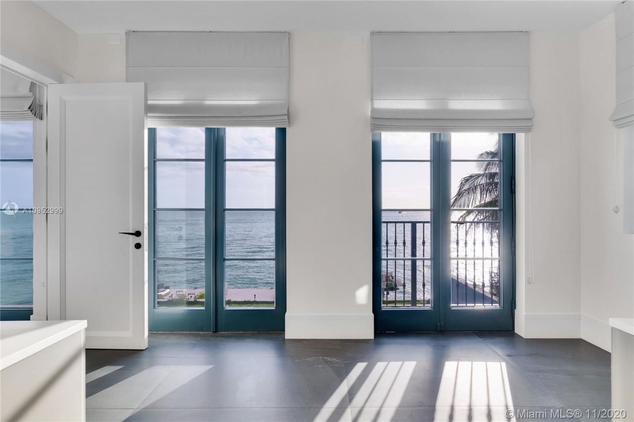 Villa en Miami, Estados Unidos, 600 m² - imagen 5