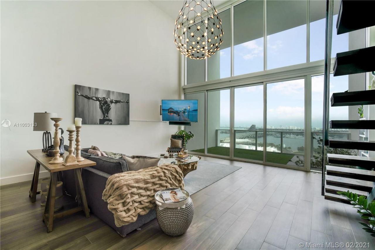 Loft in Miami, USA, 170 m² - picture 9