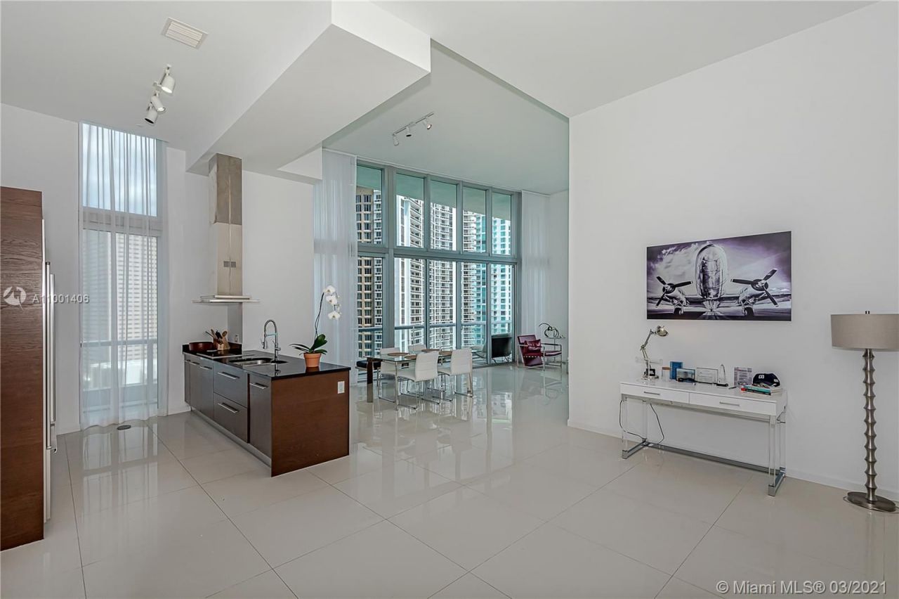 Loft in Miami, USA, 160 m² - picture 17