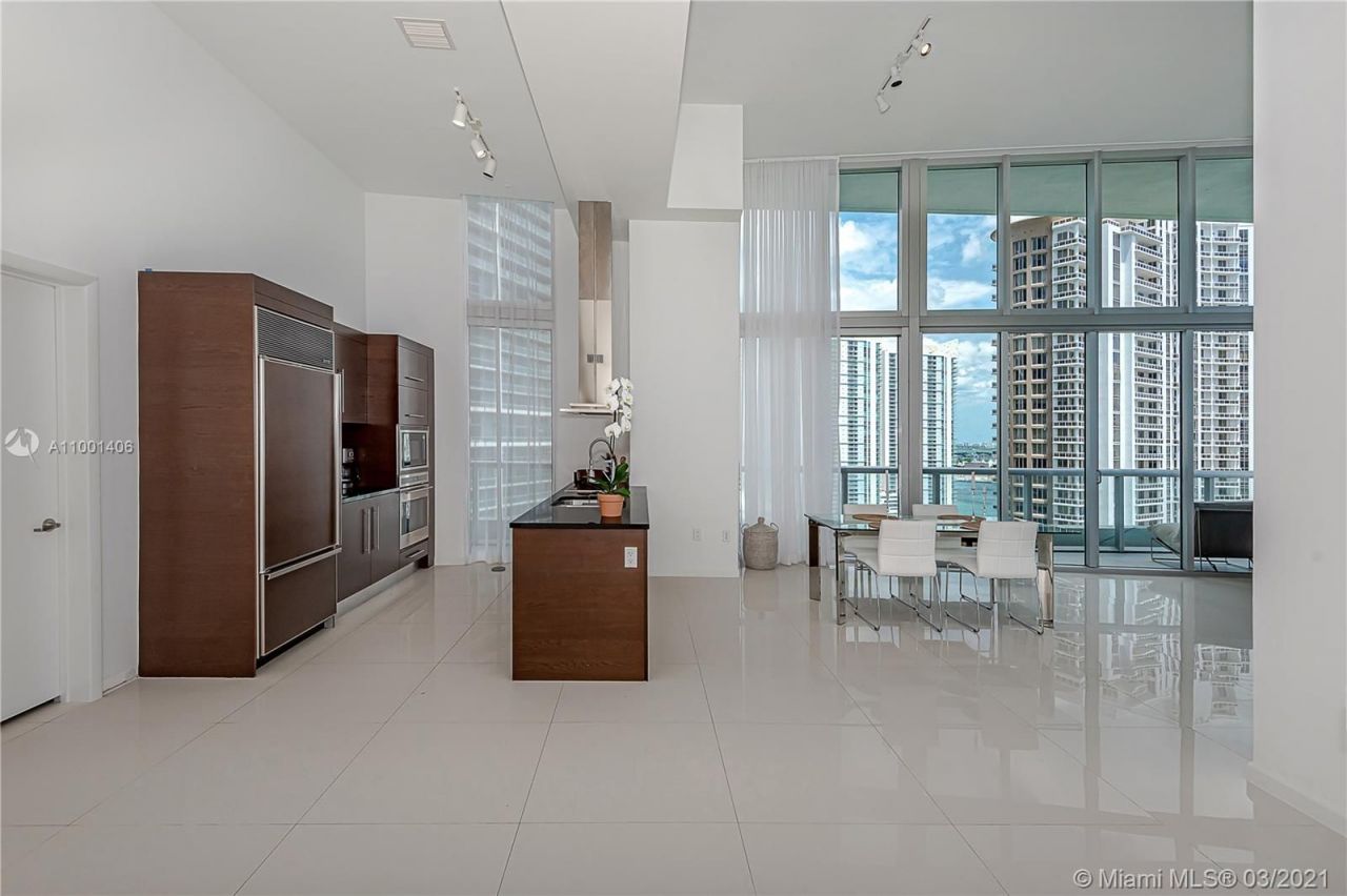 Loft in Miami, USA, 160 m² - picture 16