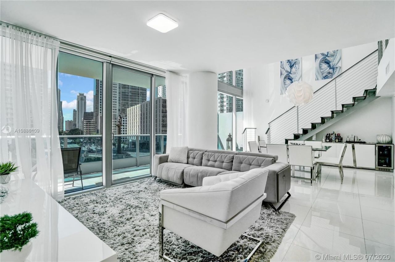 Loft à Miami, États-Unis, 150 m² - image 3