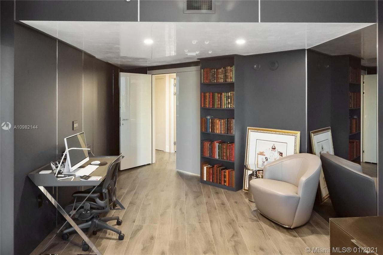 Piso en Miami, Estados Unidos, 140 m² - imagen 11