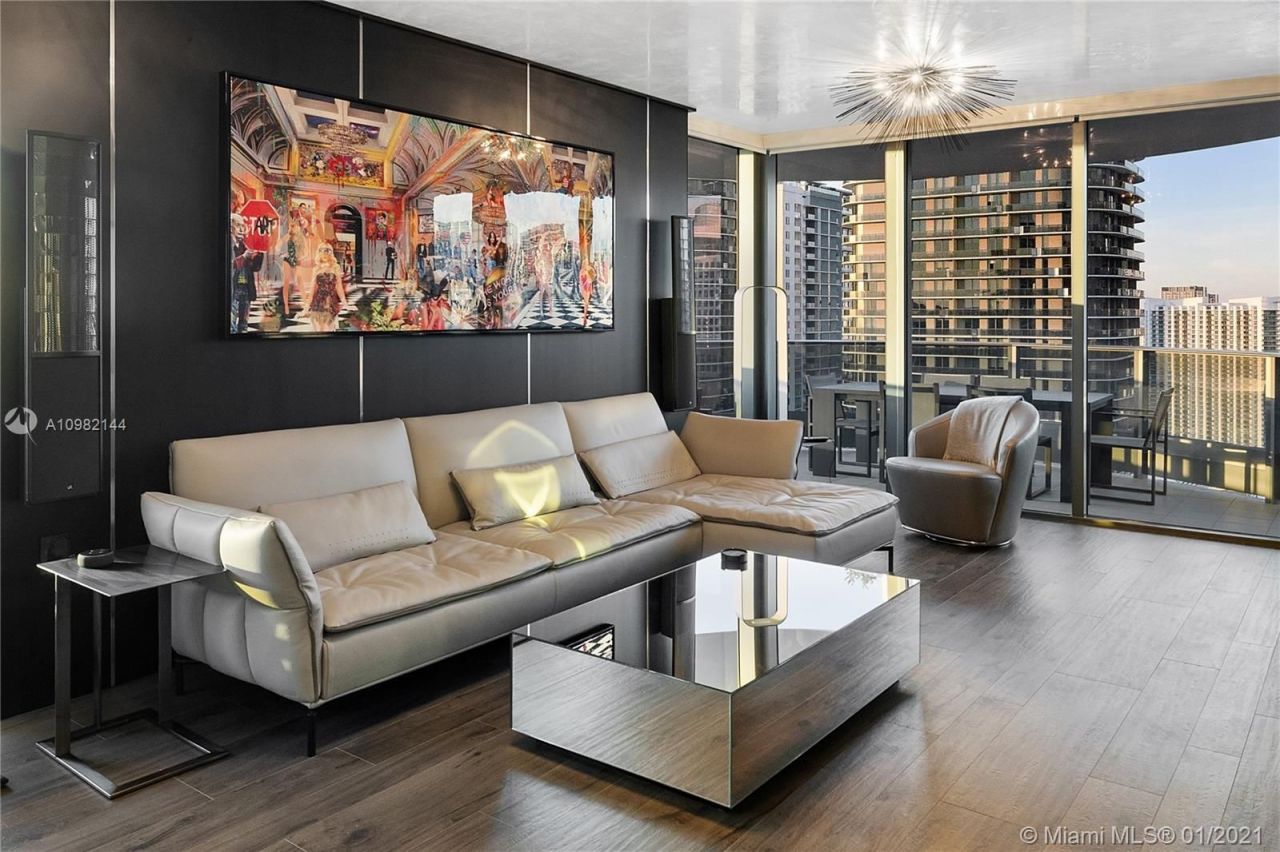 Piso en Miami, Estados Unidos, 140 m² - imagen 15