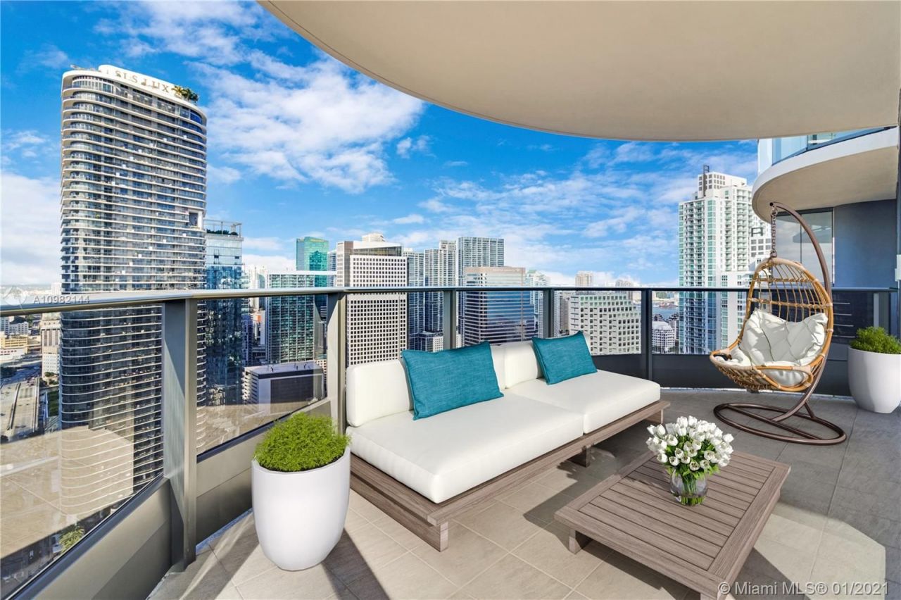Piso en Miami, Estados Unidos, 140 m² - imagen 17