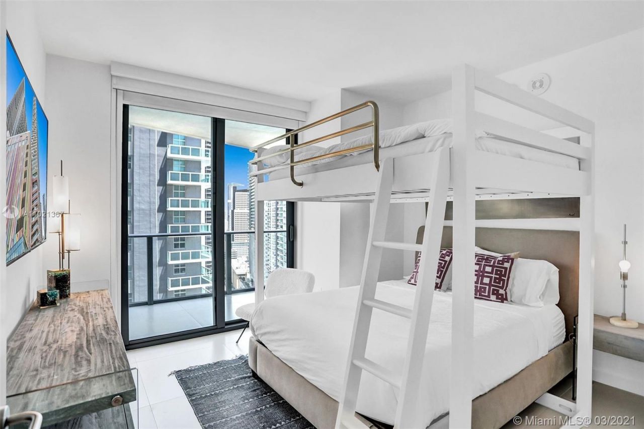 Flat in Miami, USA, 120 m² - picture 4