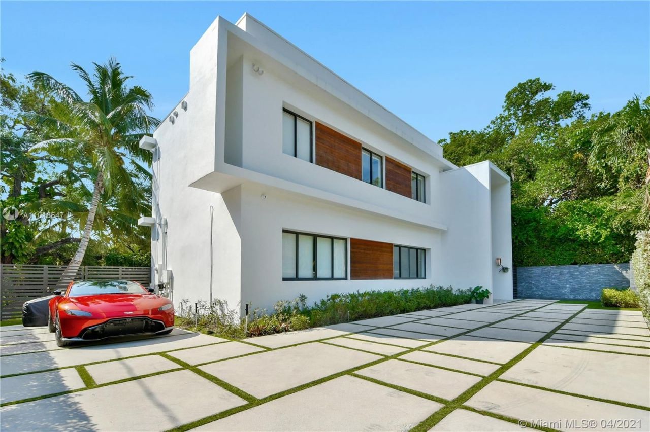 Villa à Miami, États-Unis, 370 m² - image 3