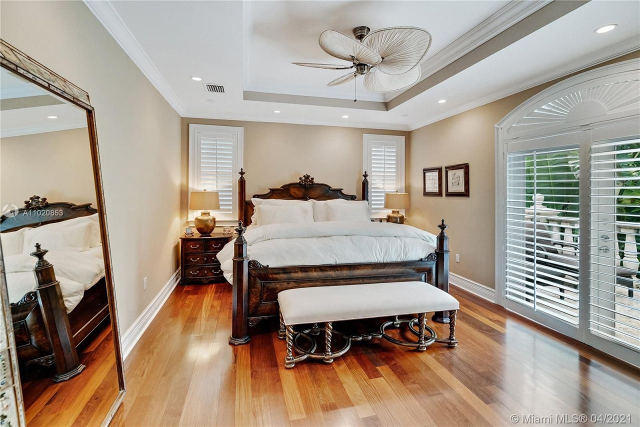 Villa en Miami, Estados Unidos, 370 m² - imagen 8