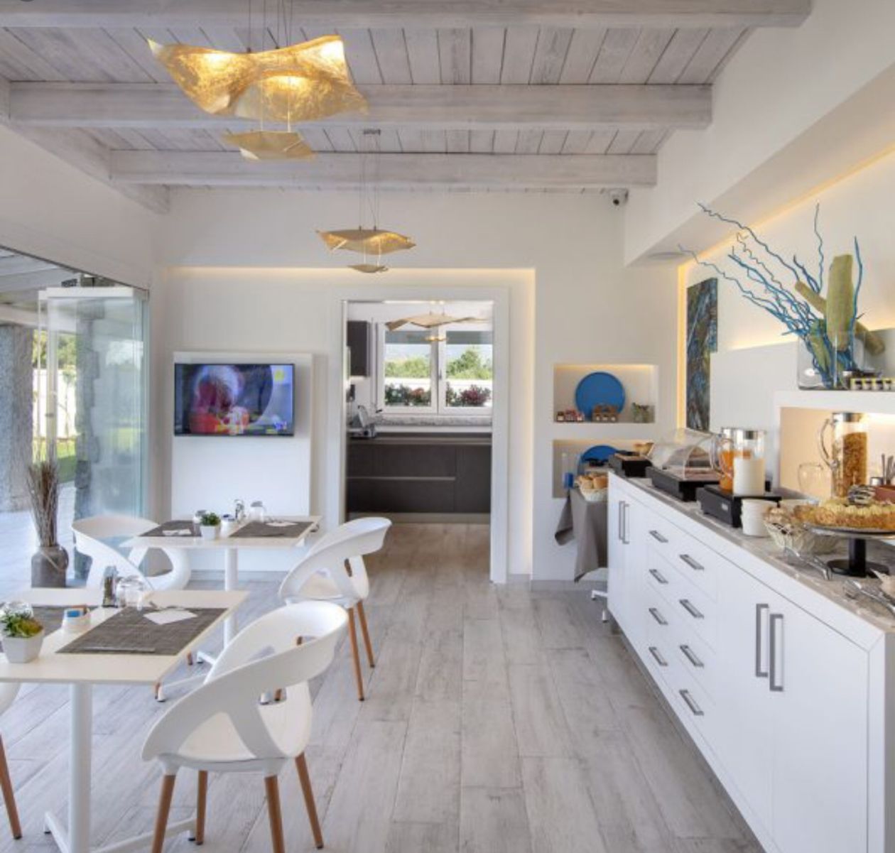 Villa en Pula (Cerdeña), Italia, 320 m² - imagen 8