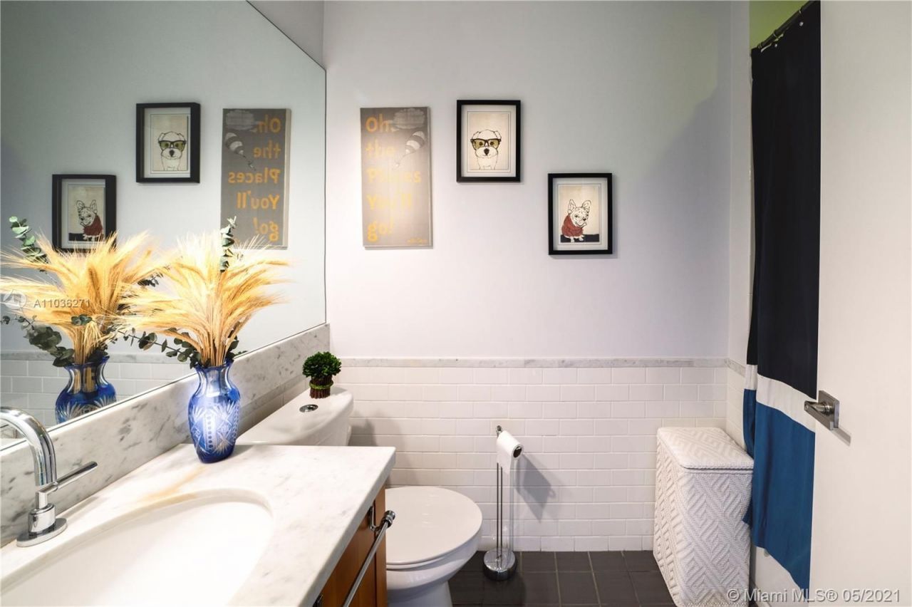 Piso en Miami, Estados Unidos, 230 m² - imagen 7