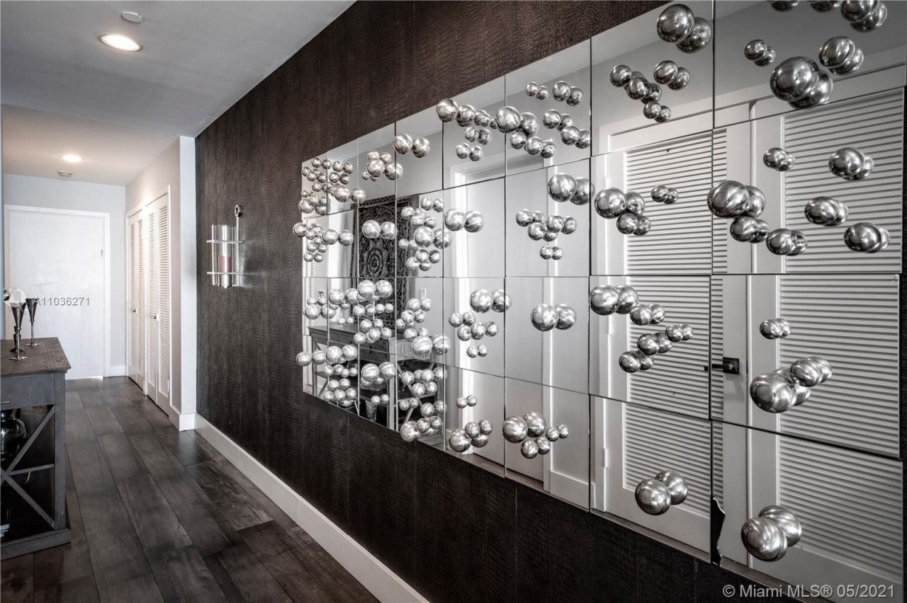 Piso en Miami, Estados Unidos, 230 m² - imagen 11