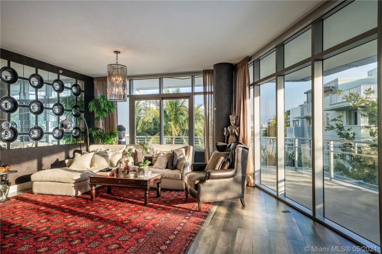 Piso en Miami, Estados Unidos, 230 m² - imagen 3