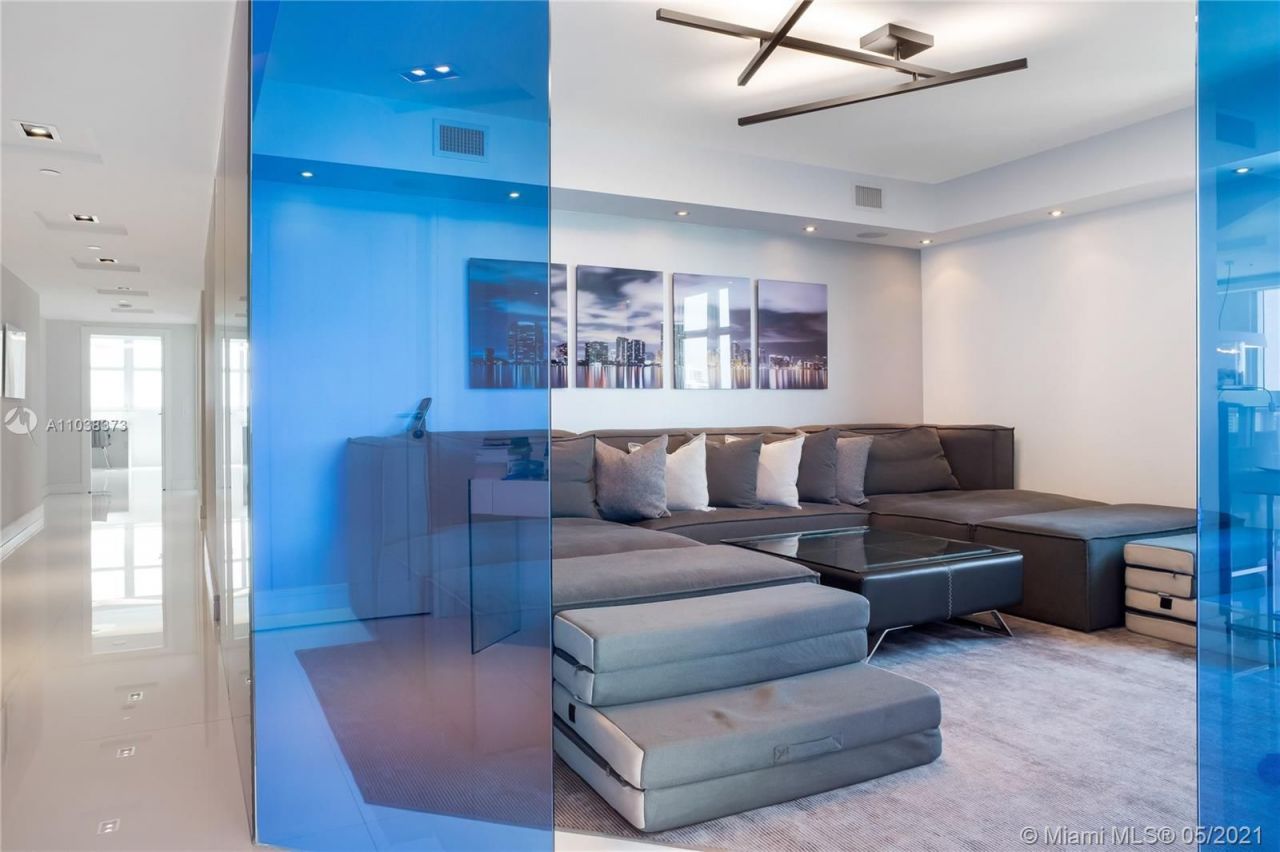 Piso en Miami, Estados Unidos, 350 m² - imagen 11