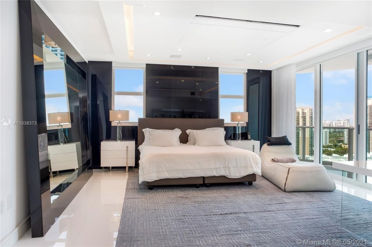 Piso en Miami, Estados Unidos, 350 m² - imagen 7